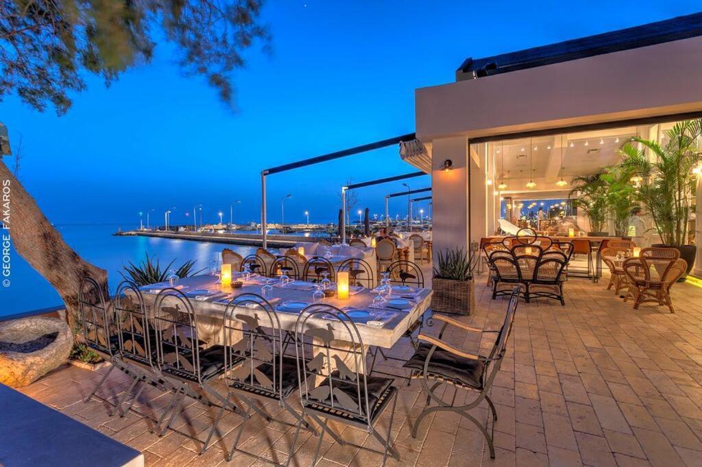 Glyfada Seabreeze Apartment Athen Exterior foto